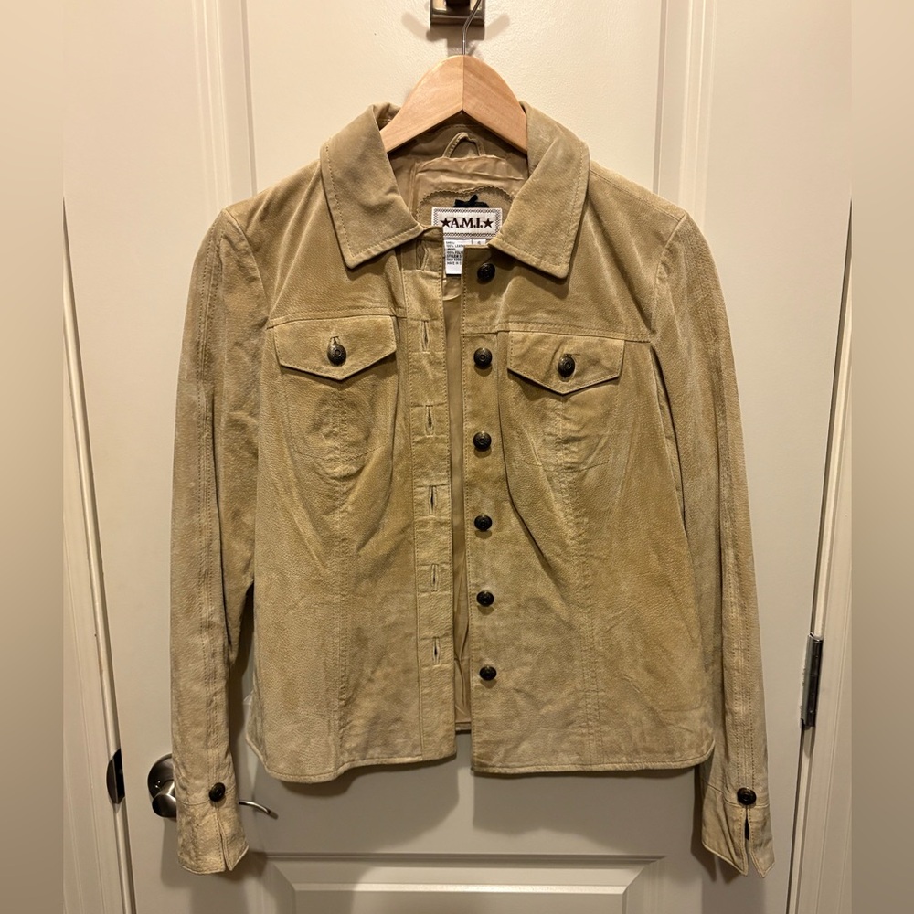 Women’s Tan Suede Jacket